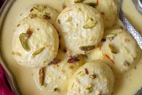 রসমলাই